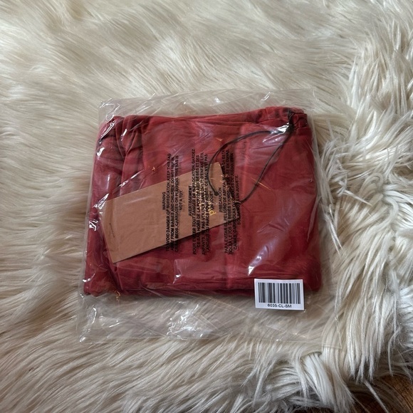 GIRLFRIEND COLLECTIVE Naomi Workout Dress In Lava - Picture 2 of 9